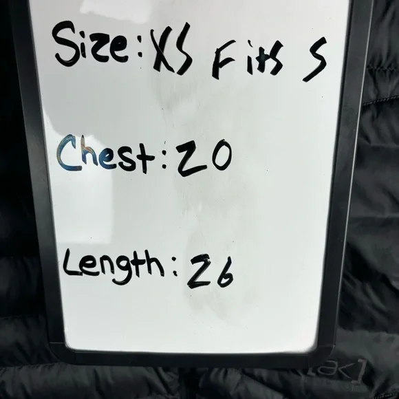 Burton AK Down Puffer Vest Black Outdoor Hiking Logo Fits Size Small - Picture 4 of 5